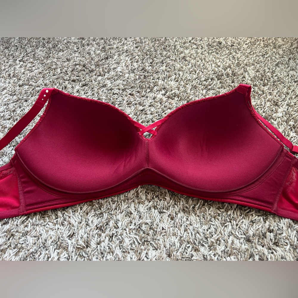 Torrid red lace padded wire free full coverage bra Women’s size 44C - Picture 3 of 5